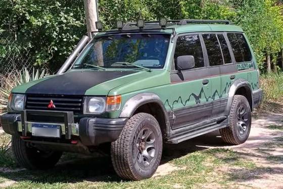 MITSUBISHI PAJERO 2.8 GLX 4X4 8V 125CV DIESEL 4P MANUAL MITSUBISHI PAJERO 2.8 GLX 4X4 8V 125CV DIESEL 4P MANUAL